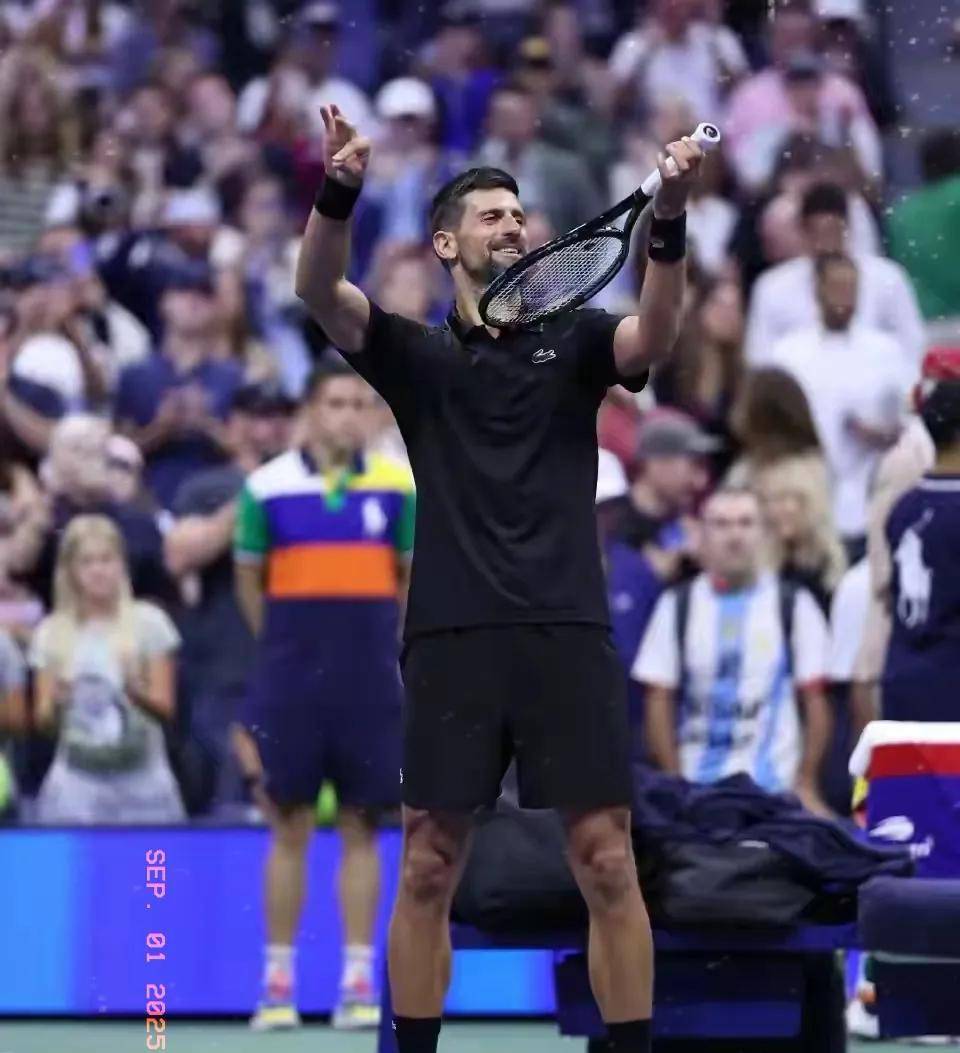 关于美国网球队鏖战日本网球队,费德勒打破历史纪录的信息 关于美国网球队鏖战日本网球队,费德勒打破历史纪录的信息