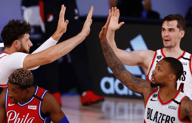 波兰男篮险胜南韩男篮,利拉德关键制胜 波兰男篮险胜南韩男篮,利拉德关键制胜