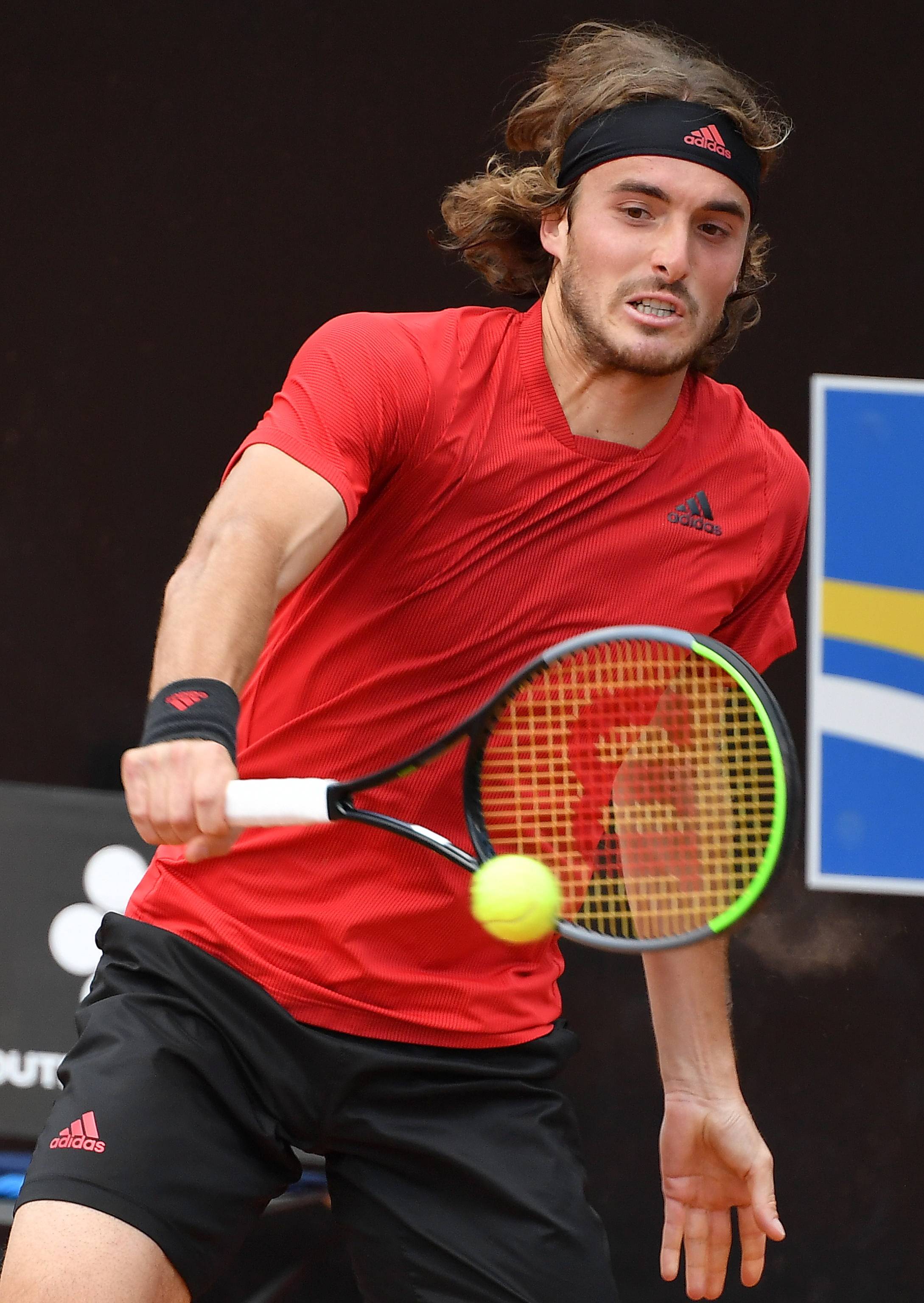 德国网球队强势欧洲网球队，西西帕斯完成帽子戏法的简单介绍