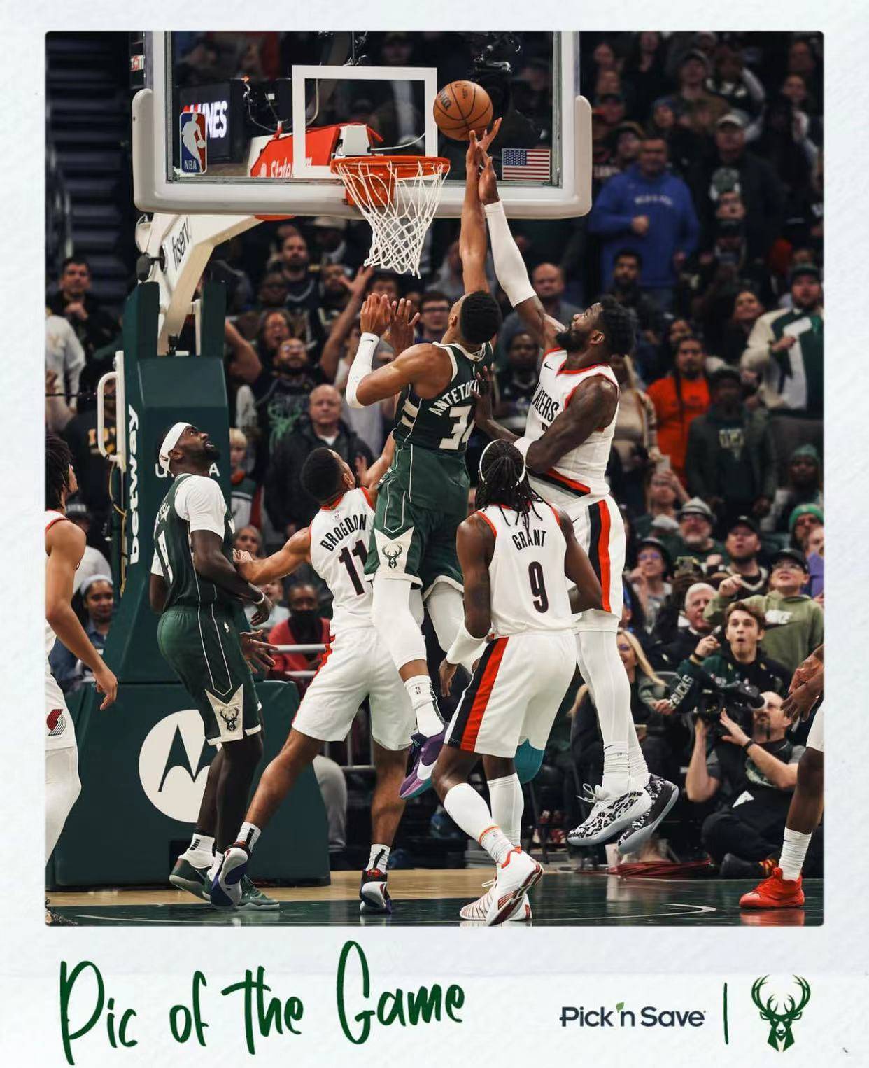 新疆队逆转深圳队,利拉德统治全场 新疆队逆转深圳队,利拉德统治全场