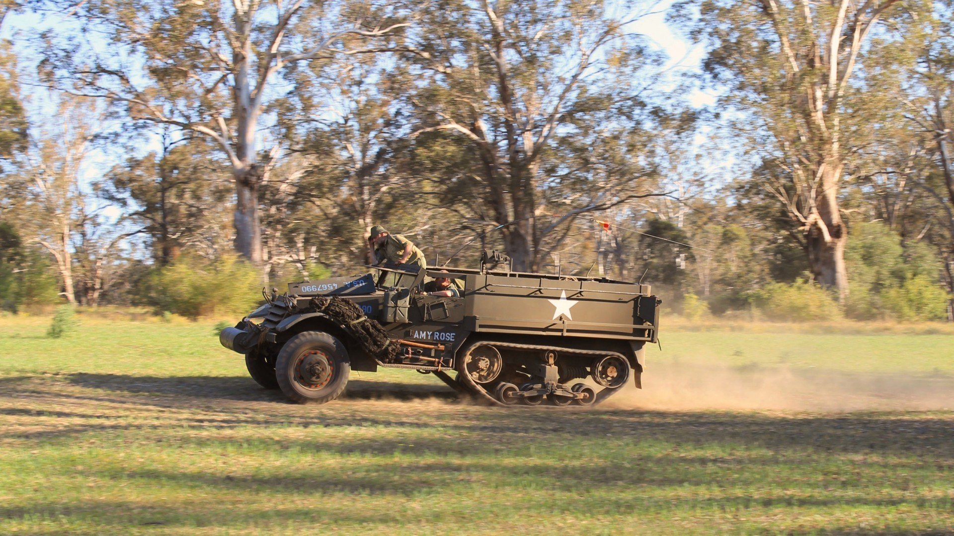 开云体育在线-异质草场的两极鏖战，梅德韦杰夫跨越澳网与温网的惊艳蜕变