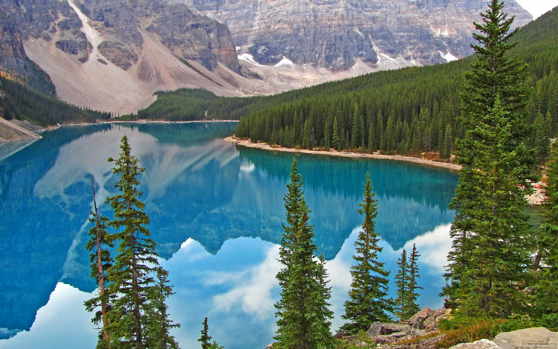 开云体育APP下载-伦敦的叹息，拜耳城的狂欢，勒沃库森完胜阿森纳，孔德战术棋高一着