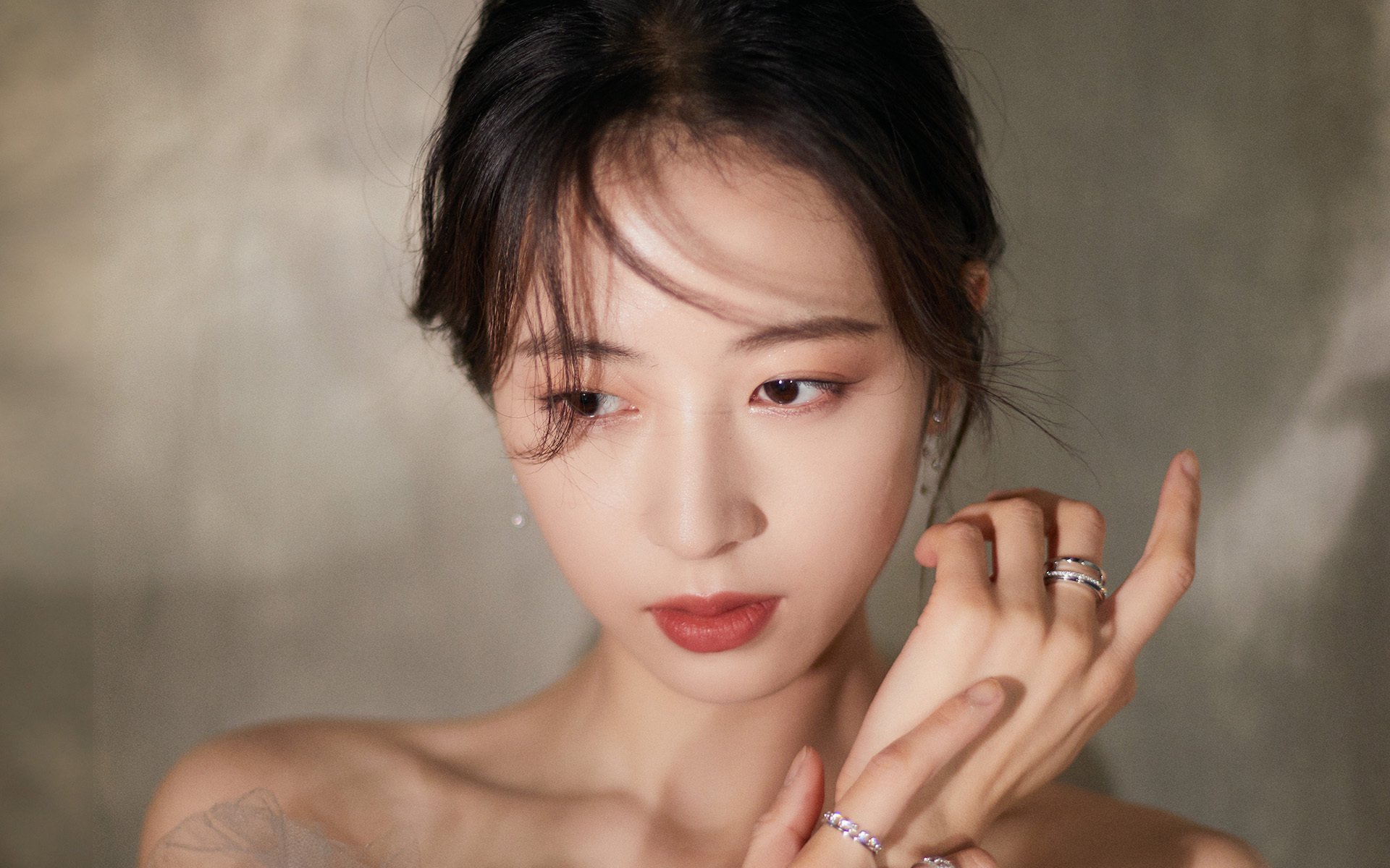 开云sport-唯一性的体育盛宴，NBA总决赛焦点战与伊朗击溃巴拉圭的跨维度启示