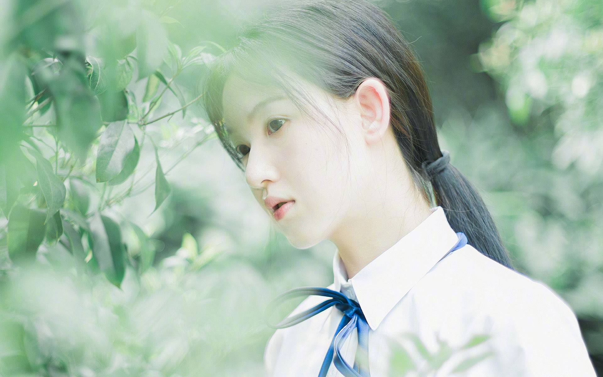 开云体育APP下载-刹车碟上的艺术品，当揭幕战的霓虹照亮巴斯托尼的冷静