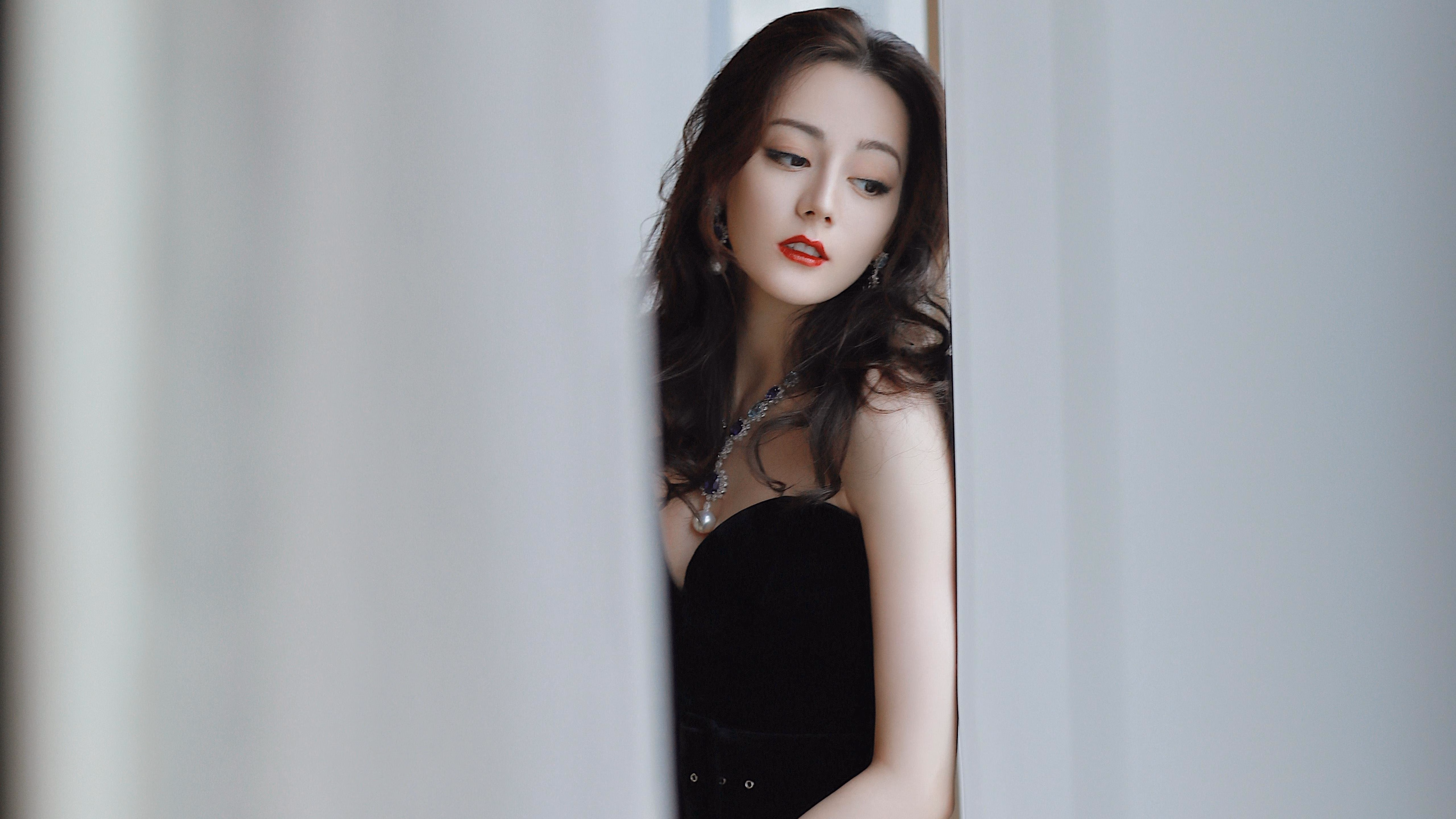 开云sport-错位时空，当阿克在英阿大战中爆发