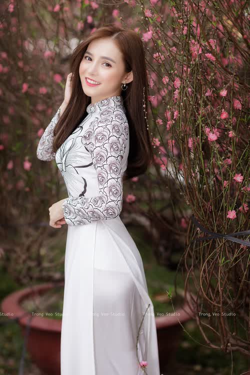 孤星照耀绿茵,齐耶赫导演奇迹之夜,尼日利亚逆转匈牙利抢占2026世界杯生死战先机